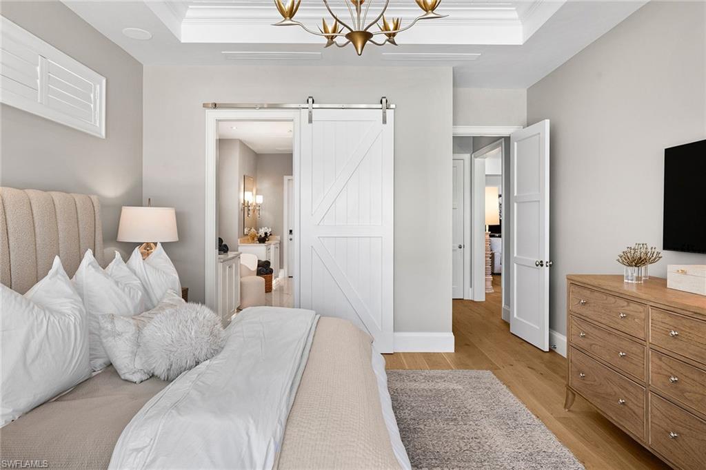 ROYAL HARBOR - Residential