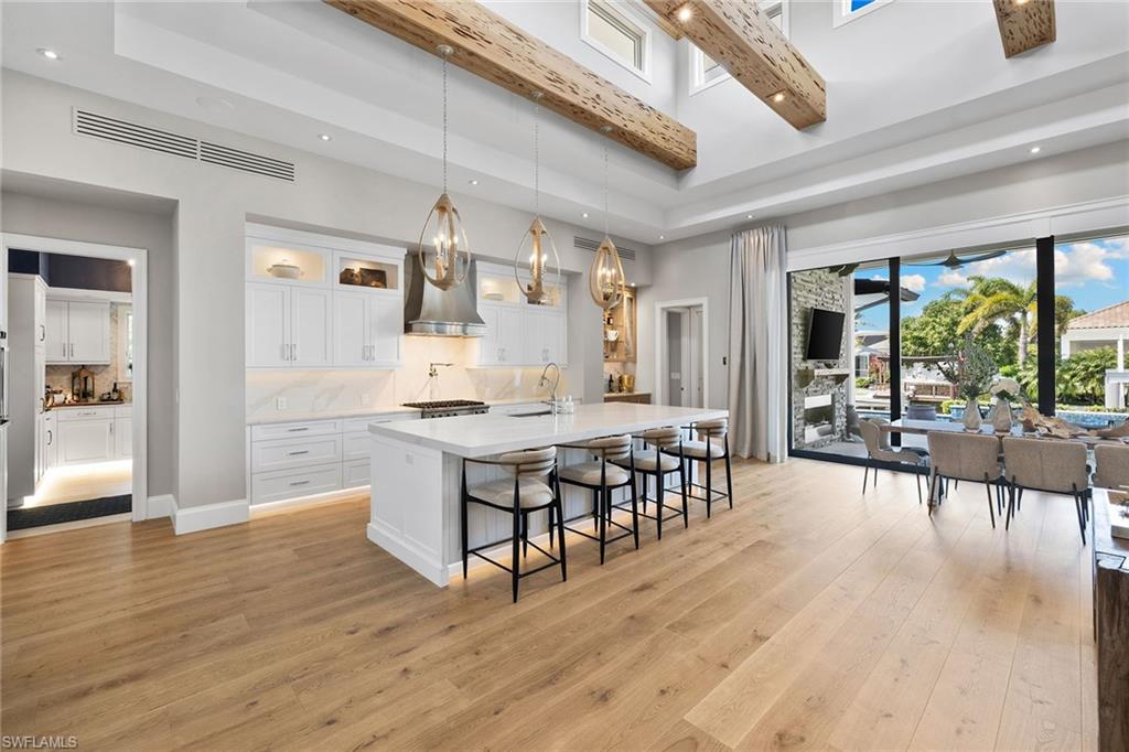 ROYAL HARBOR - Residential