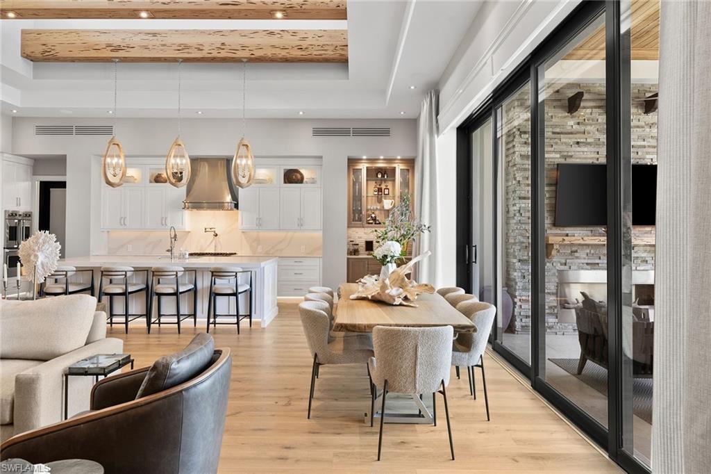 ROYAL HARBOR - Residential