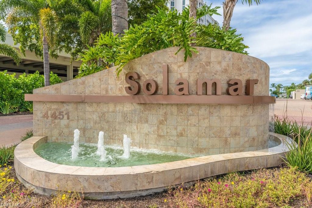 Photo of 4451 GULF SHORE BLVD N #1005, NAPLES, FL 34103 (MLS # 225077203)