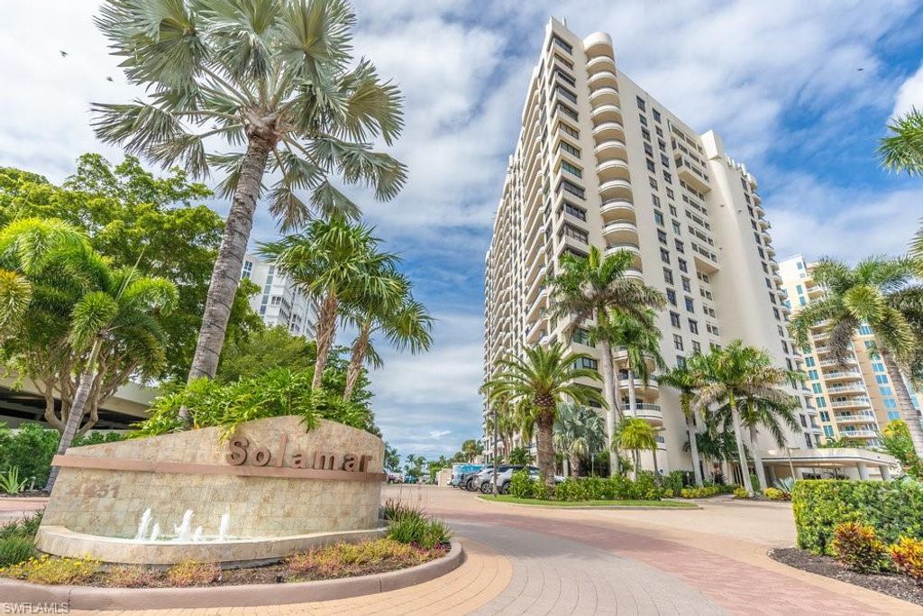 Photo of 4451 GULF SHORE BLVD N #1005, NAPLES, FL 34103 (MLS # 225077203)