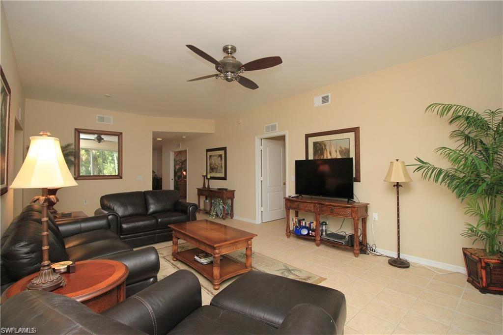 GRAND CYPRESS III - Residential Lease