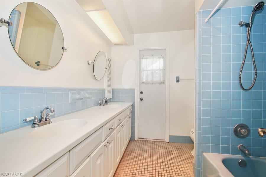 CYPRESS LAKE TRACTS - Residential