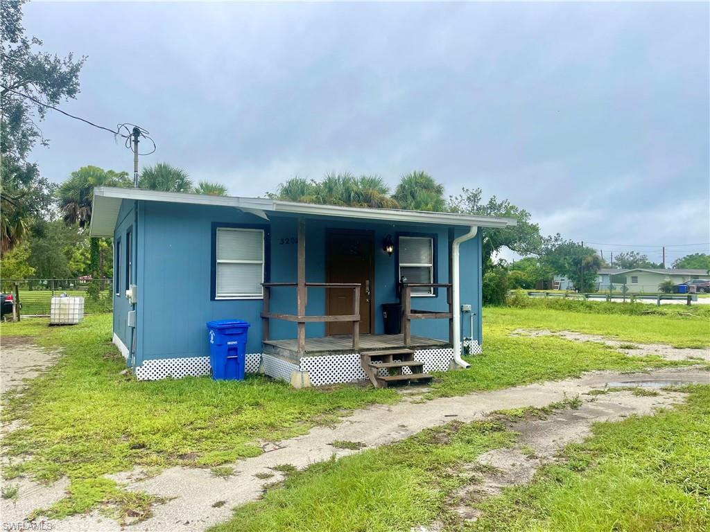 FORT MYERS - Residential Lease