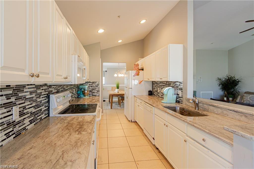 STRATFORD PLACE - Residential Lease