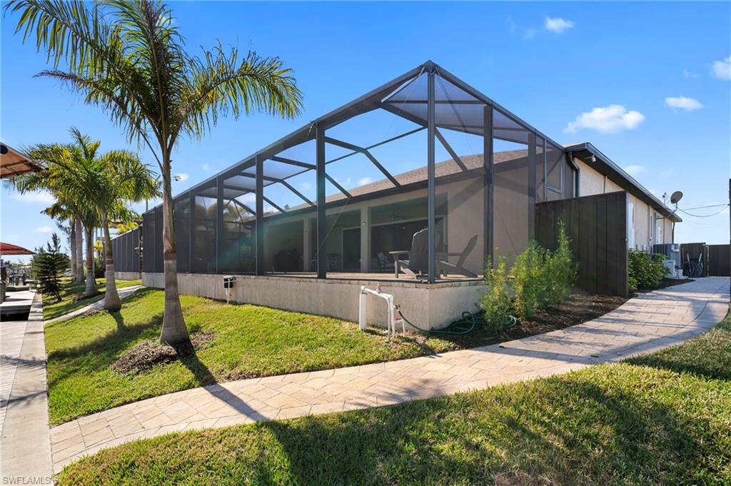 CAPE CORAL - Residential