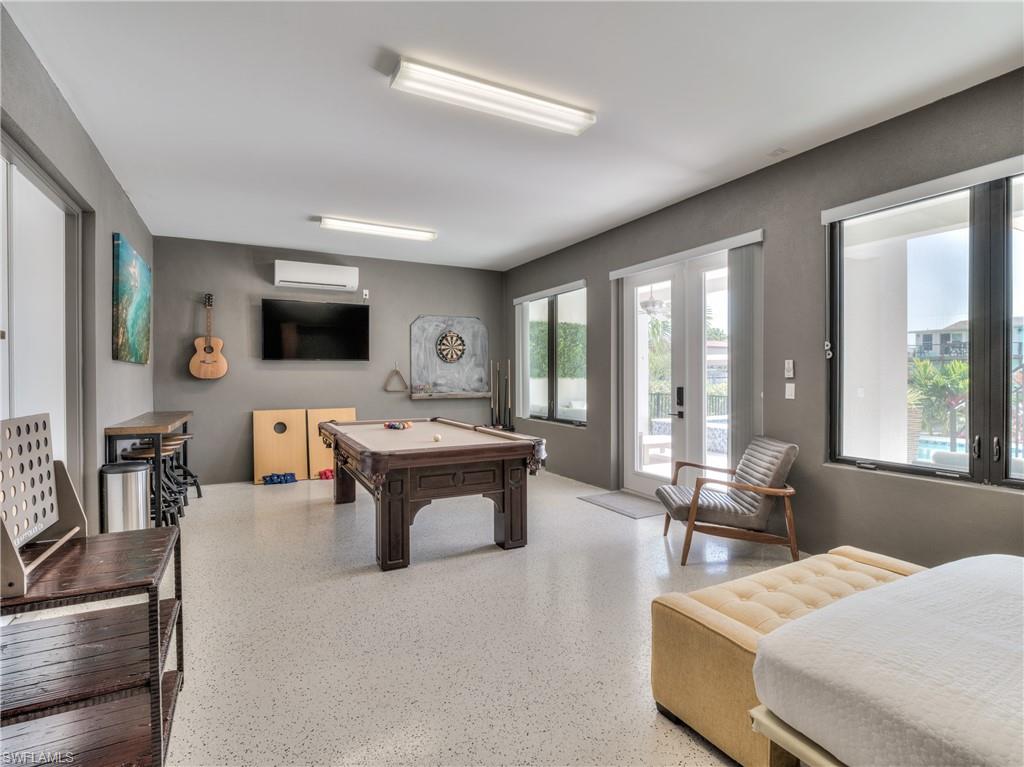 CRESCENT PARK ADDITION - Residential