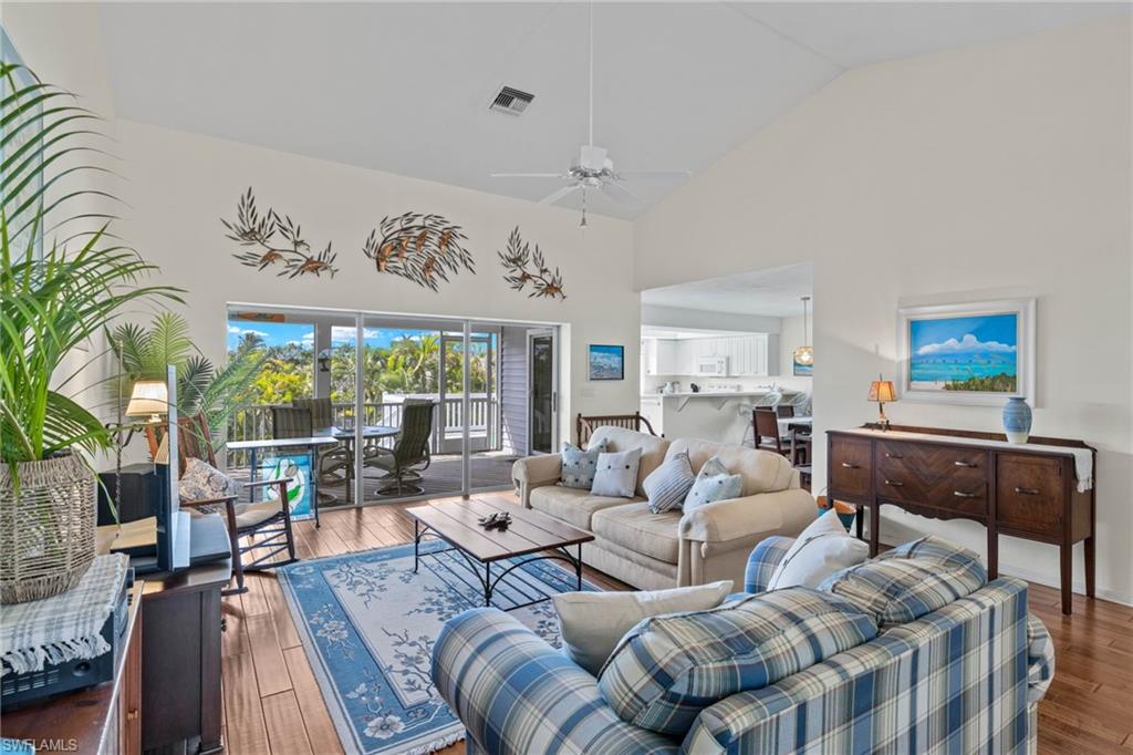 BRIGHT WATER - Residential