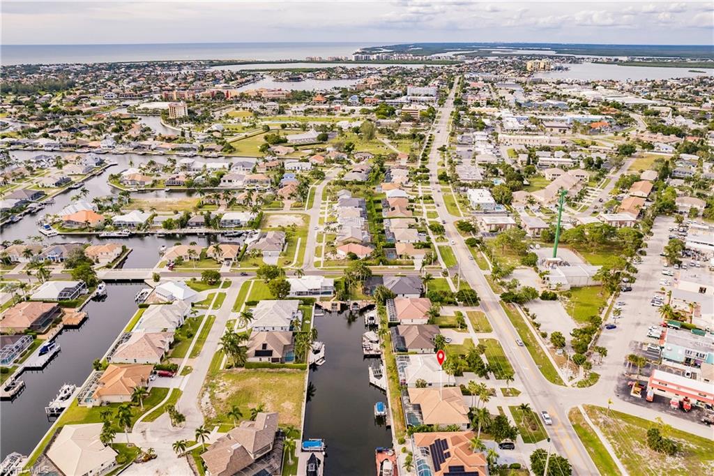 MARCO ISLAND - Residential