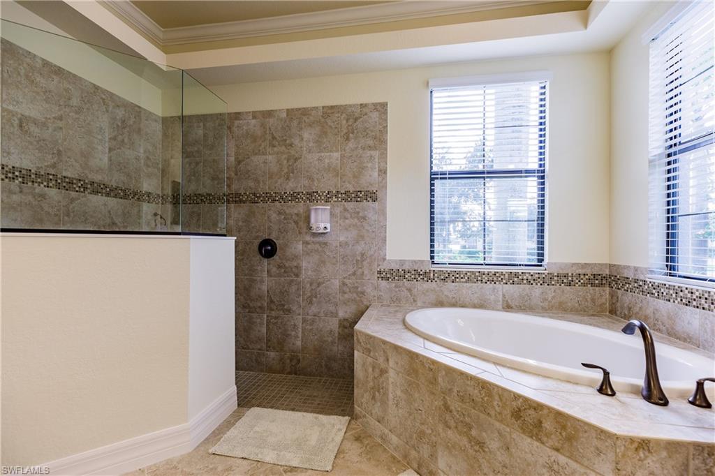 ESTATES AT HERITAGE BAY - Residential