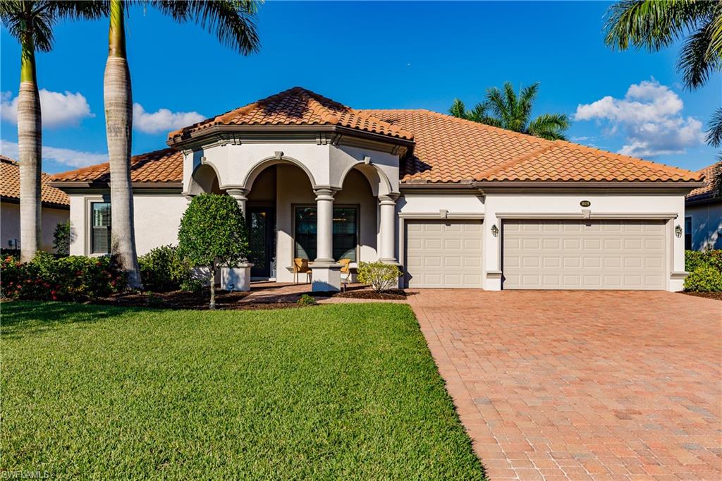 ESTATES AT HERITAGE BAY - Residential