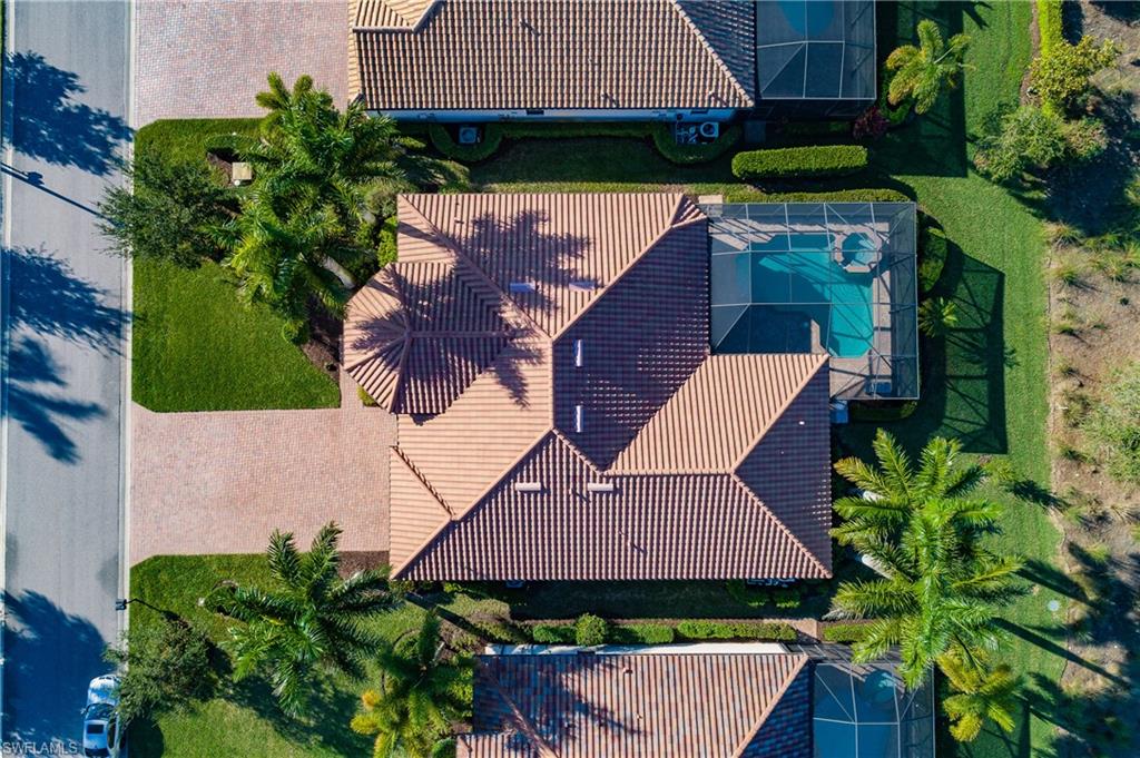 ESTATES AT HERITAGE BAY - Residential