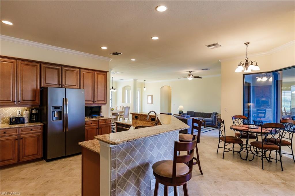 ESTATES AT HERITAGE BAY - Residential