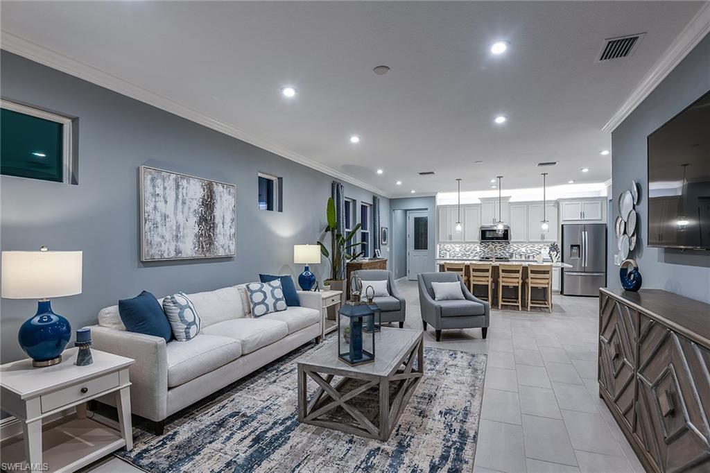 BONAVIE COVE - Residential