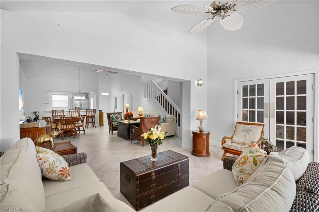 VILLAS AT FOUNTAIN LAKES - Residential