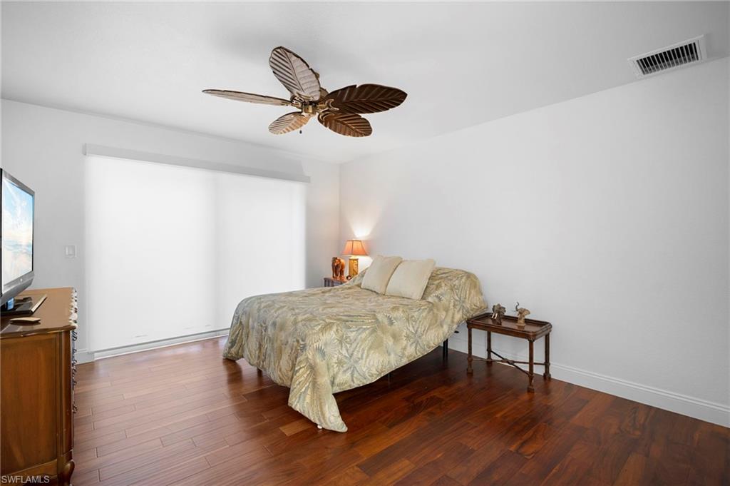 VILLAS AT FOUNTAIN LAKES - Residential