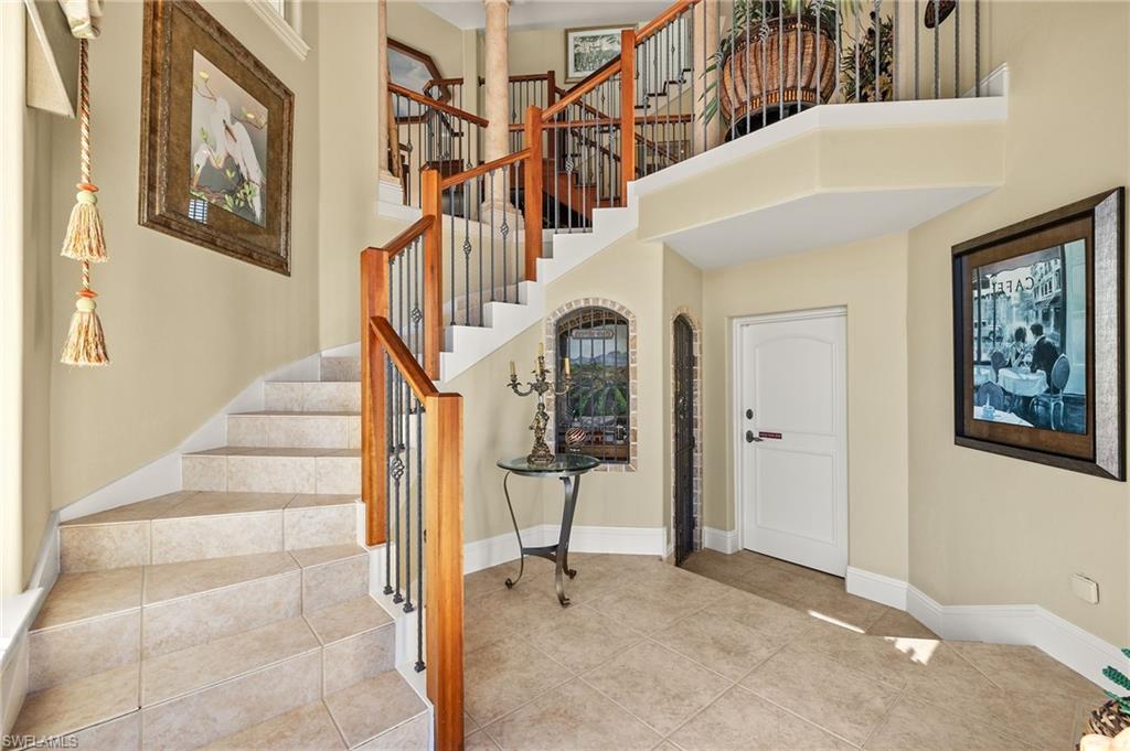 6000 Seagrape LN