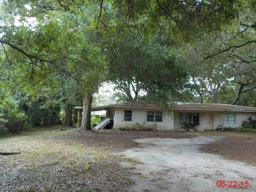Single family home on an oversized lot will not disappoint. Home features three bedrooms and two baths with an attached carport. Long driveway and very mature trees will give you the country feeling inside this ranch style home. This home is centrally located to all major roads, shopping and restaurants.