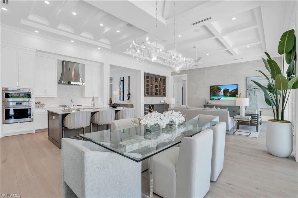 POINT WEST - Residential