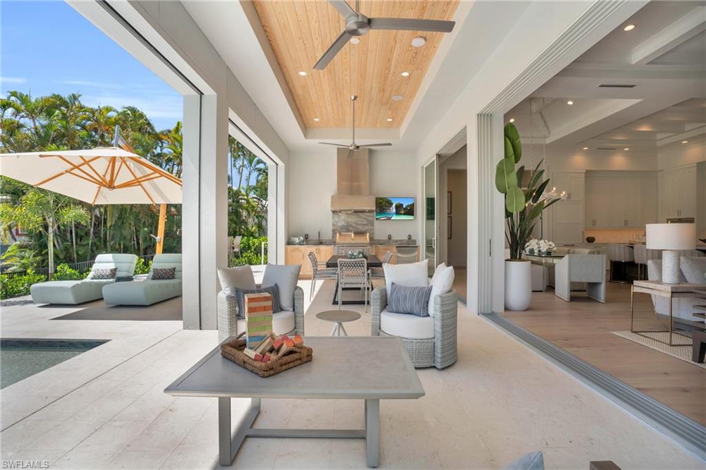 POINT WEST - Residential