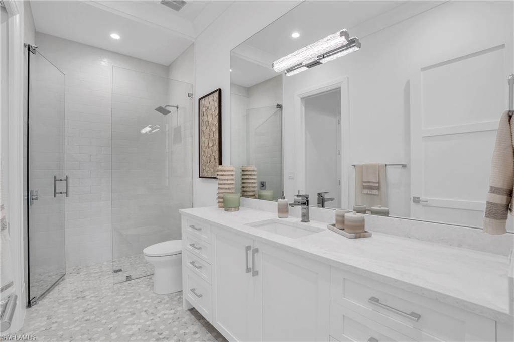 POINT WEST - Residential