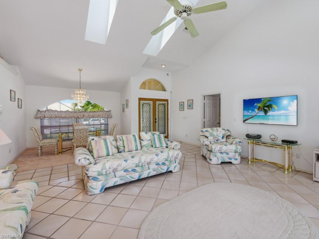 MARCO ISLAND - Residential