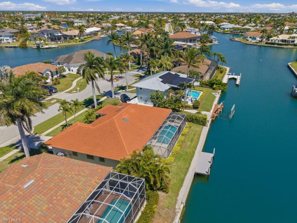 MARCO ISLAND - Residential