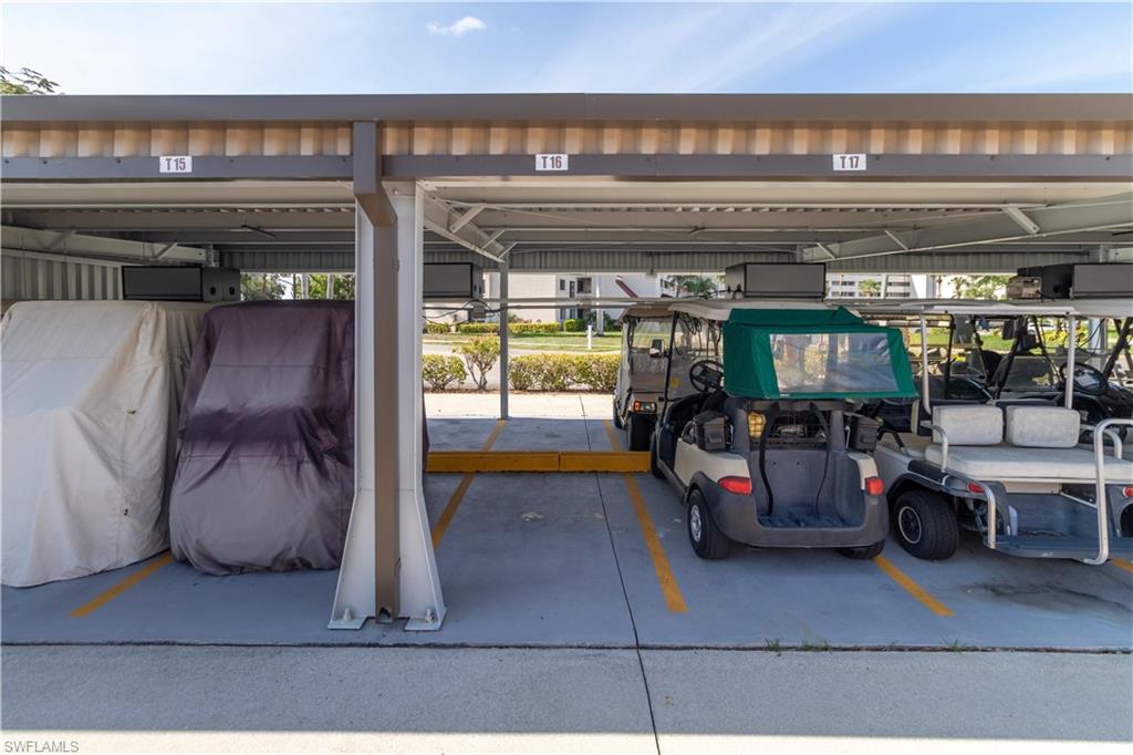 SEVEN LAKES - Residential