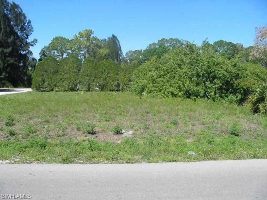 Lowest price corner lot in Suncoast Estates – Prime Location!
Great opportunity to own a flat, pad-ready requiring minimal prep work for your manufactured home.  Conveniently located with easy access to Bayshore Road, this property offers seamless connectivity to I-75, US 41, and Downtown Fort Myers. Just minutes from shopping, dining, and everyday essentials, this is the ideal location for your new manufactured home.  This is a Non-Deed Restricted area with no HOA's. Don’t miss out on this affordable, ready-to-build lot in a growing area!  A manufactured home is being stored on the lot but is not included in the price listed for the lot.