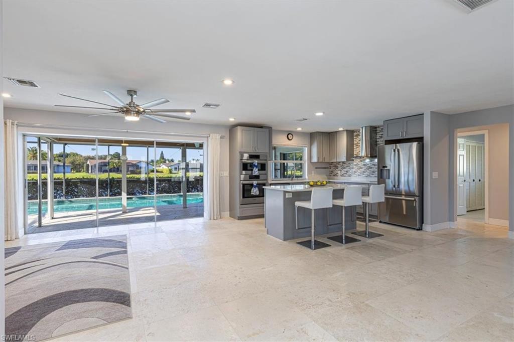 LAKEWOOD - Residential