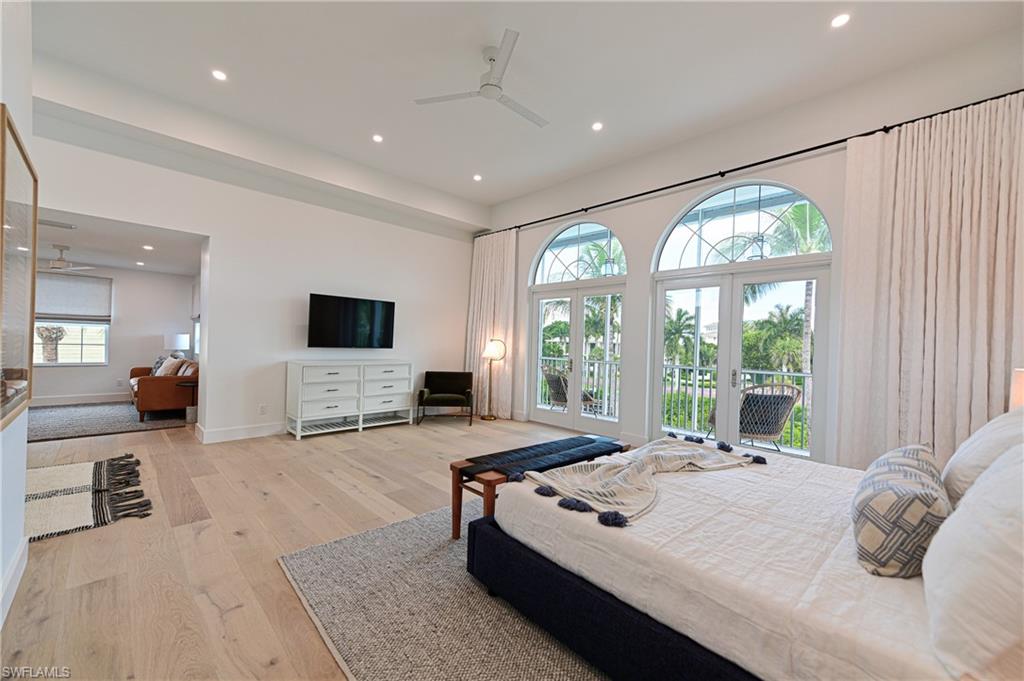 SOUTHPORT ON THE BAY - Residential