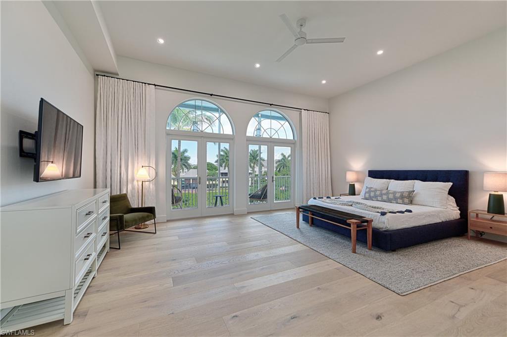 SOUTHPORT ON THE BAY - Residential