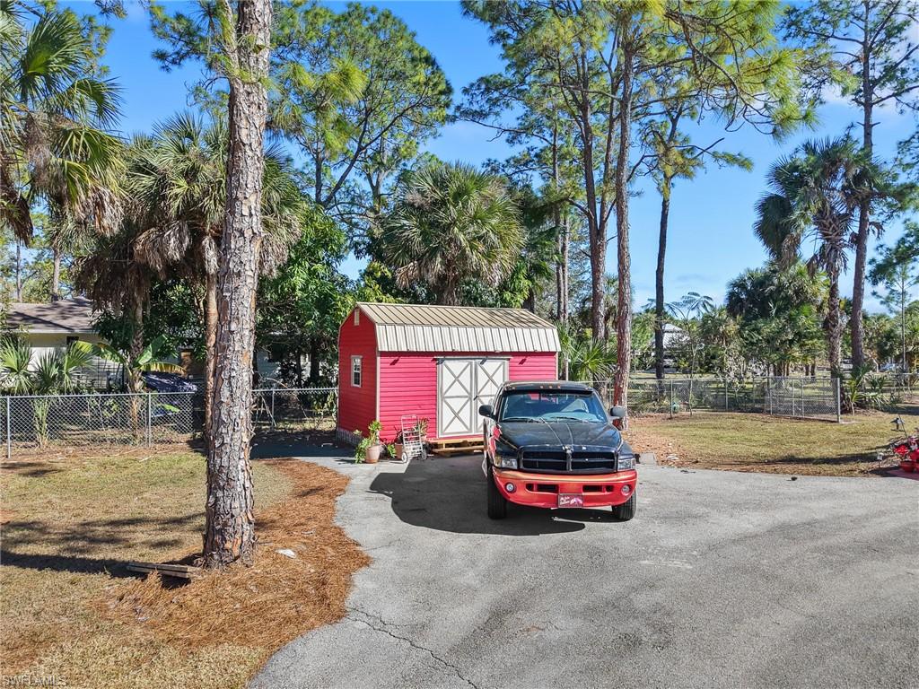 GOLDEN GATE ESTATES - Residential