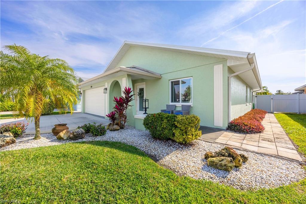 NAPLES PARK - Residential