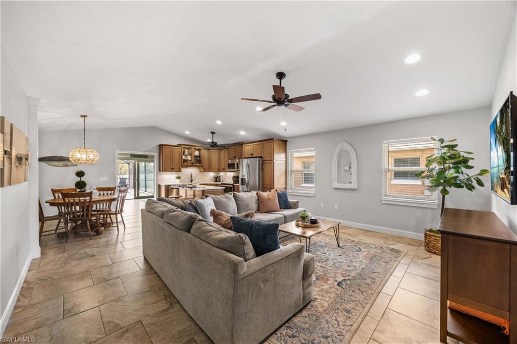 NAPLES PARK - Residential