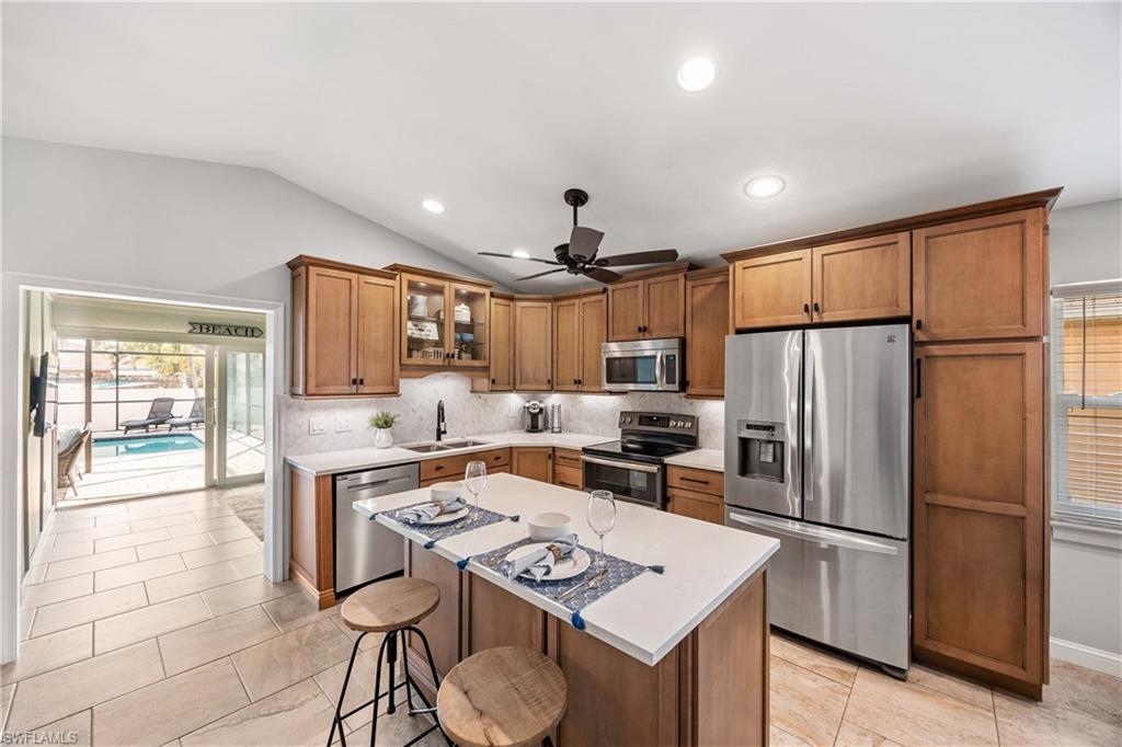 NAPLES PARK - Residential