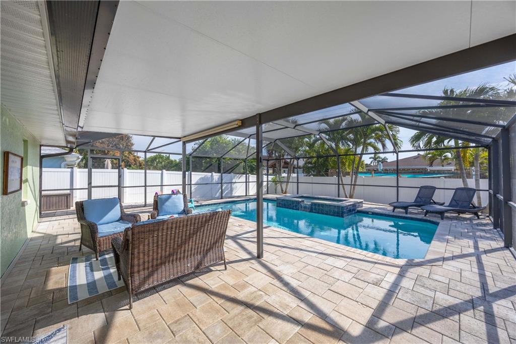 NAPLES PARK - Residential