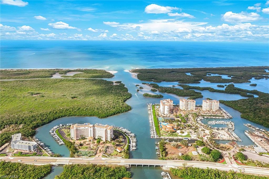 WIGGINS LAKES AND PRESERVES - Residential