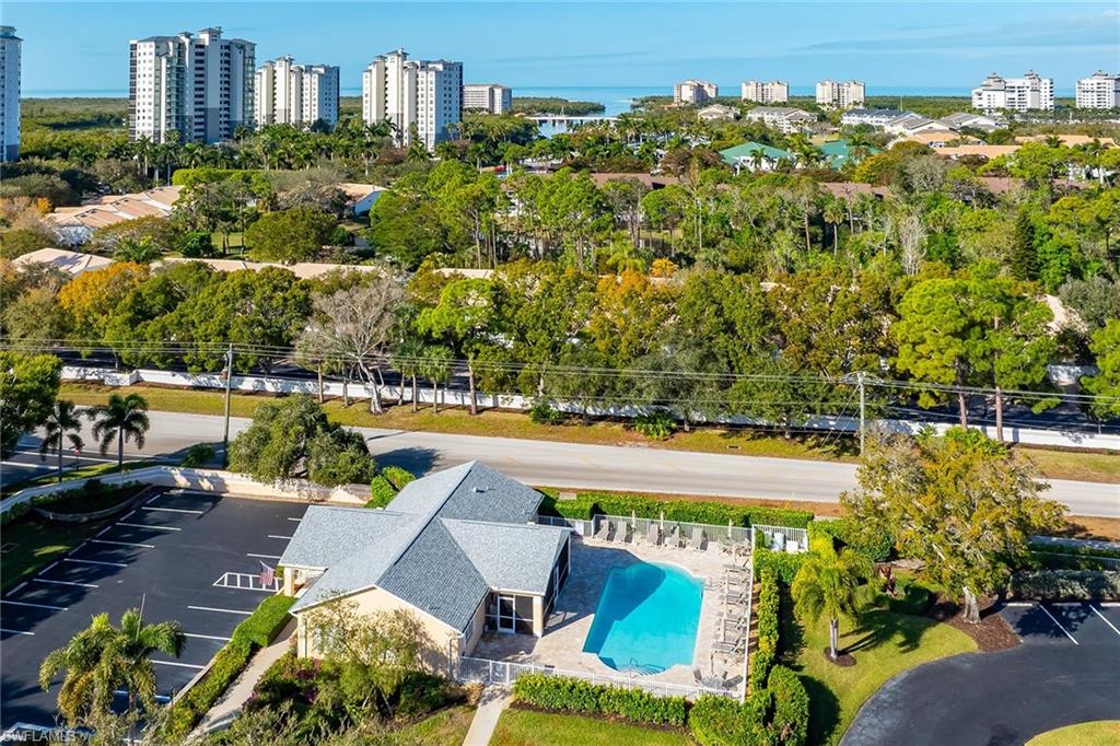 WIGGINS LAKES AND PRESERVES - Residential