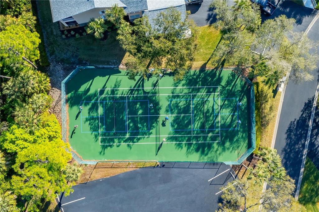 WIGGINS LAKES AND PRESERVES - Residential