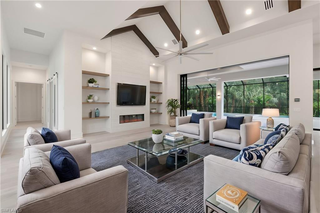 RIVERBROOKE - Residential