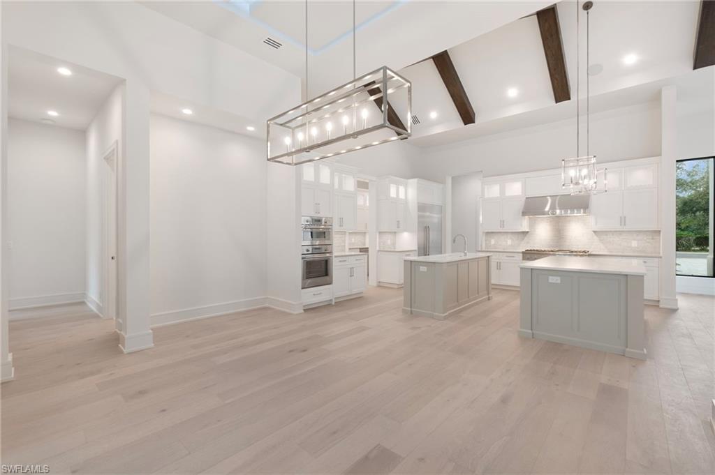 RIVERBROOKE - Residential