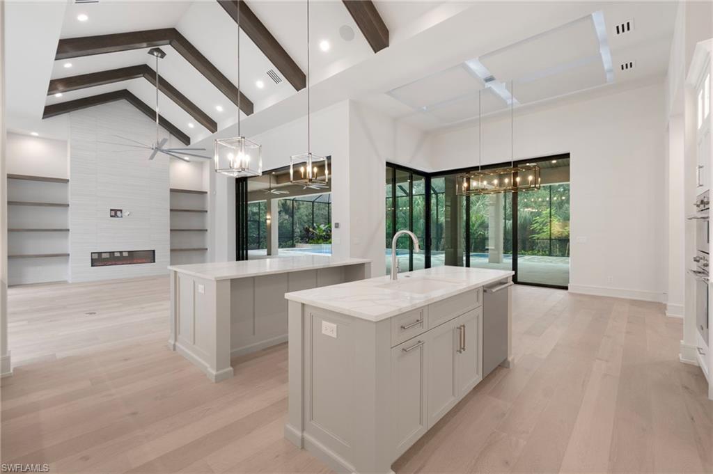 RIVERBROOKE - Residential