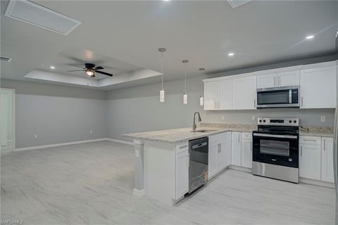 3510 S Grimsley CT FORT MYERS FL 33916