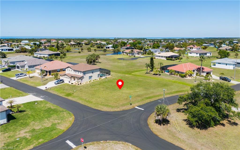 PUNTA GORDA ISLES - Land