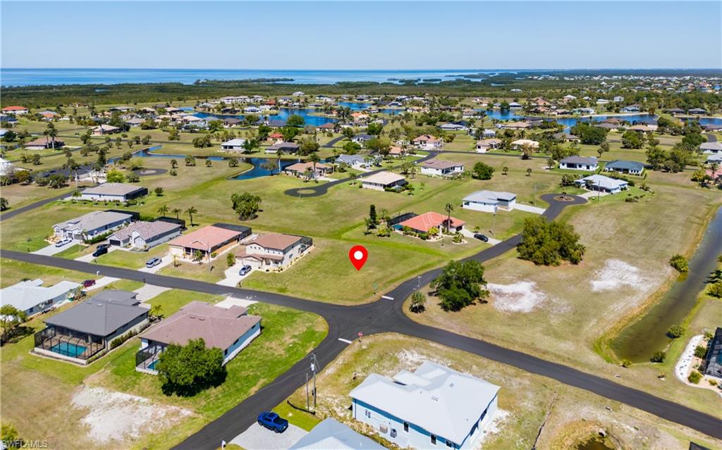 PUNTA GORDA ISLES - Land