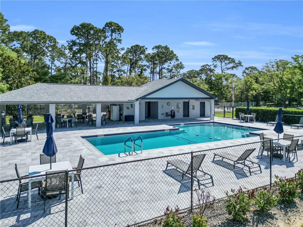 BEACON SQUARE - Residential