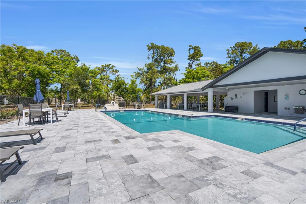 BEACON SQUARE - Residential