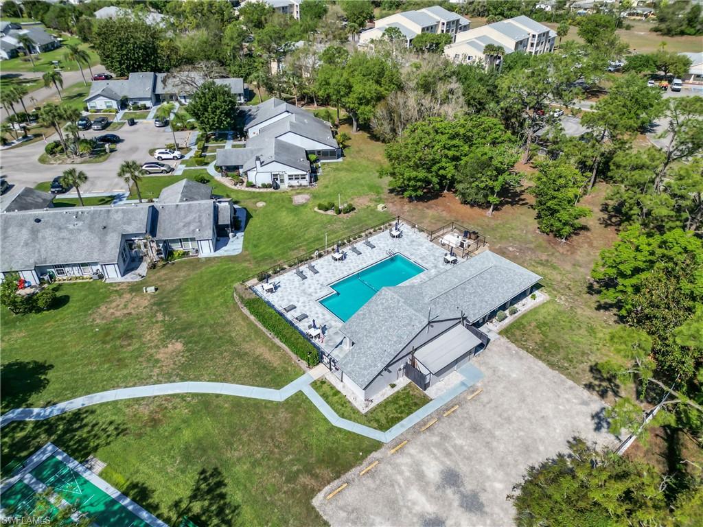 BEACON SQUARE - Residential