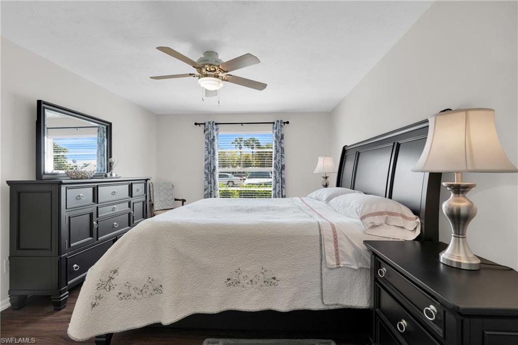 BEACON SQUARE - Residential